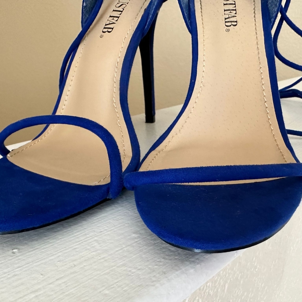 Heels - Picture 12 of 14